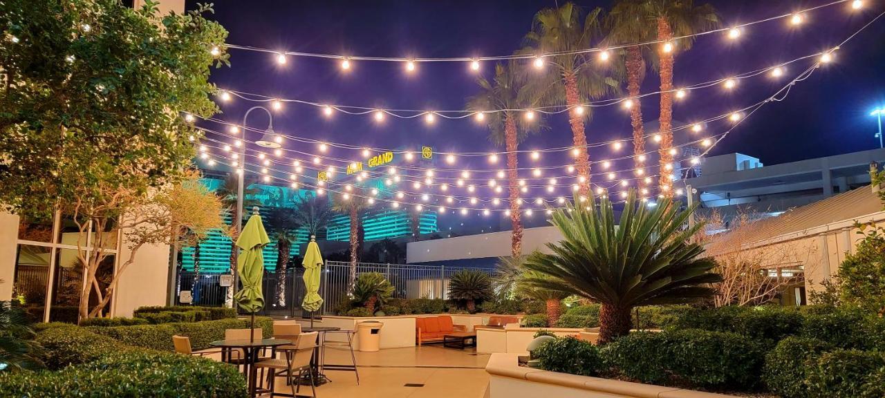 Awesome The Signature Mgm Condo With Strip View. No Resort Fee! Las Vegas Eksteriør bilde